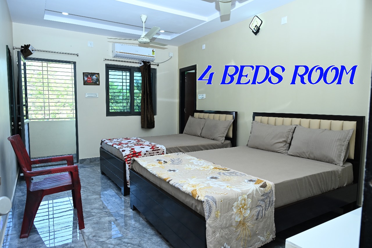4 Bed AC Room